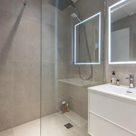 A3b047 Triplex Moderne Terrasse Vue Appartamento