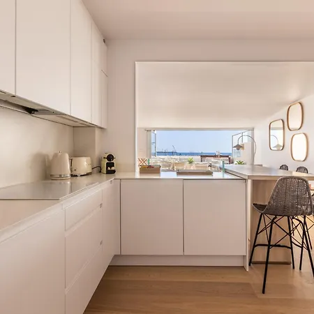 Apartment Luxueux 3 Terrasse Vue Mer, Felix Faure- Forville A3b047 *